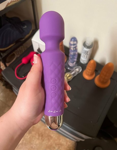 blonde footjob onlyfans beautiful img