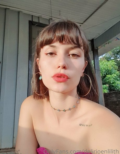 delirioenlilith hot actress gallery