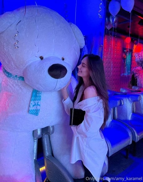 karamelka katvip naked model pics