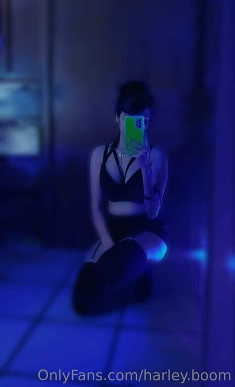 lesa dom xxx star picture