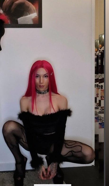 Sara Salazar hd actress images