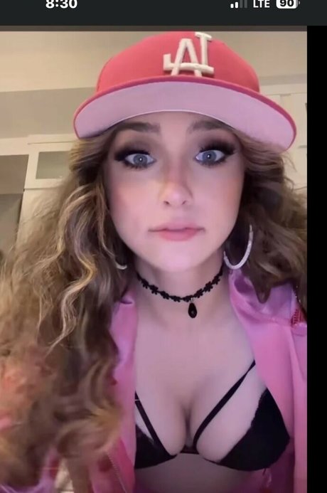 McKenzie Brooke star hot img