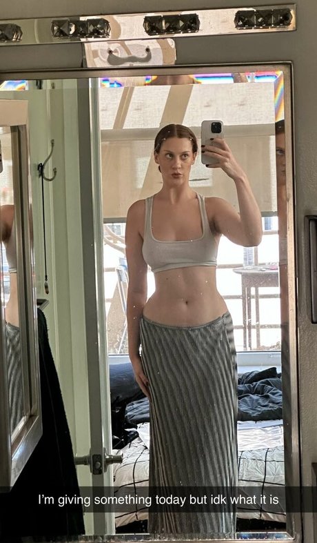 Tati Bruening model pretty picture