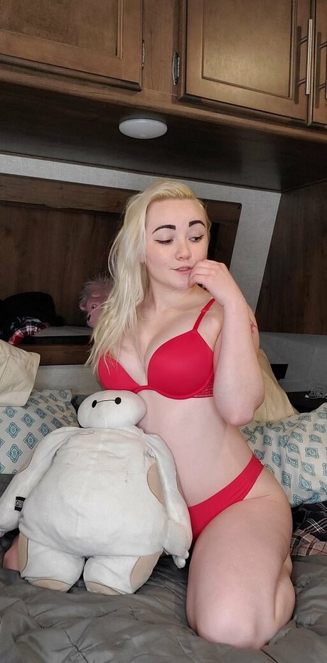 pixie theoneandonly model pornographic archive