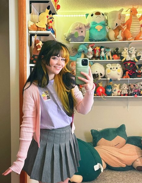 Bootyhaver nude pornstar photo