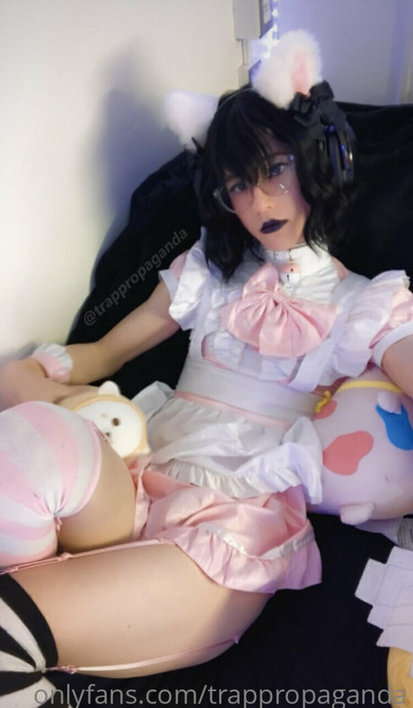 clairity model sexy images