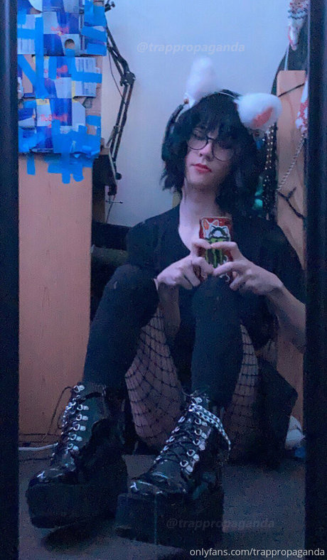 clairity pornstar nude pic