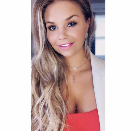 Joyce Straten adult star images