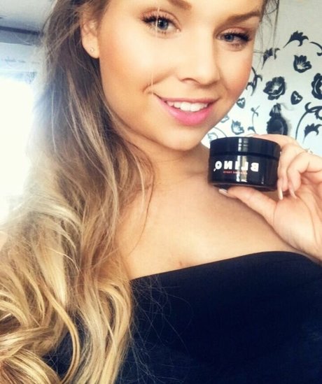 Joyce Straten pornstar high quality pic