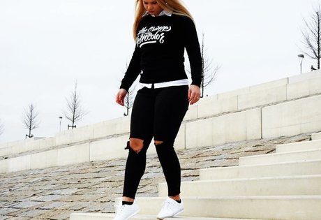 Joyce Straten star art photo