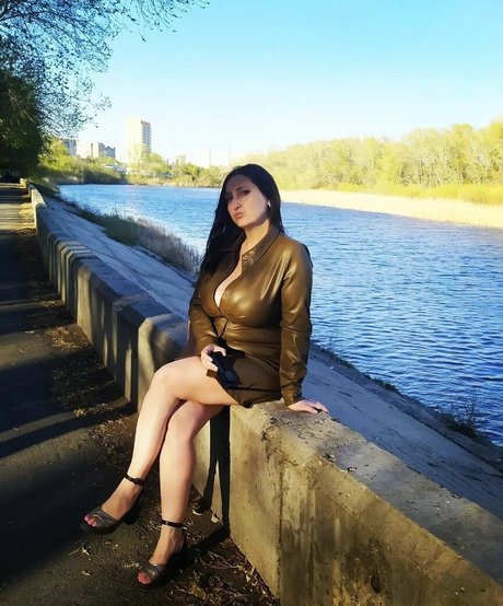 Malinka model erotic pic