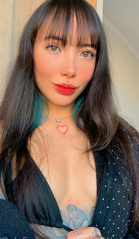 spacialkittyfree nude actress photos