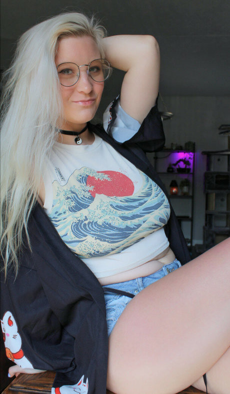 sarahshaye star nice gallery