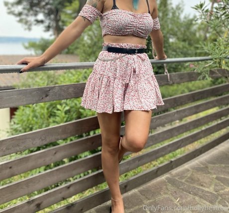 hollyhellfree star xxx photo