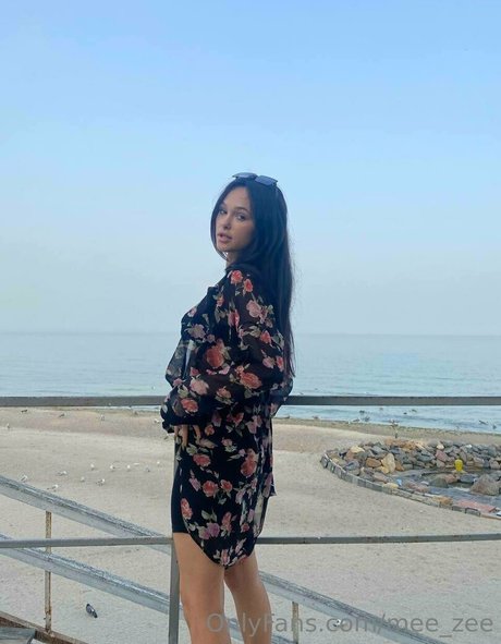 mee zee adult actress images