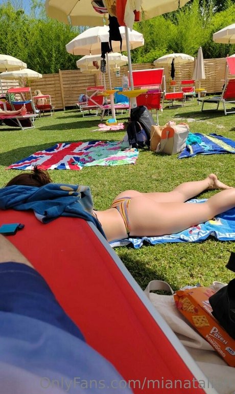 mianataliah star sexy image