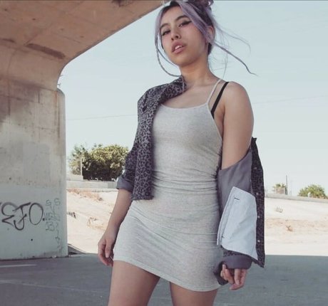 Wendy Diaz star nude archive