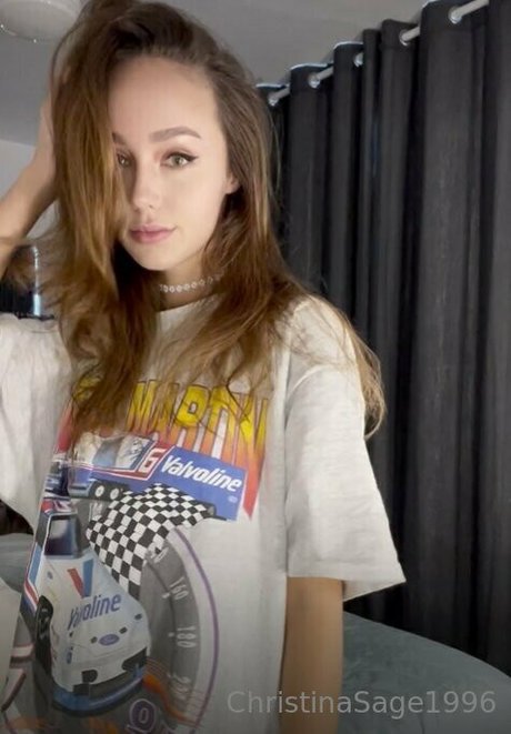 christinasage model perfect pic