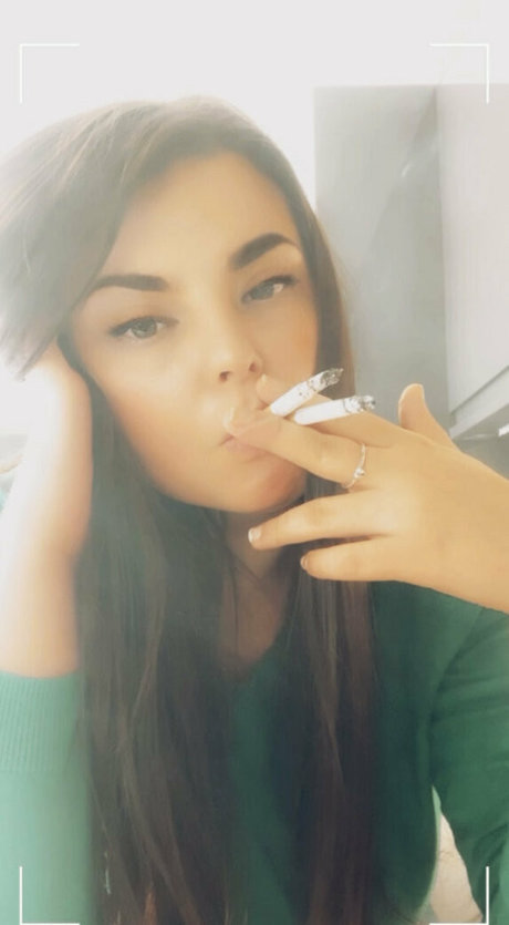 scarletjames301 top model pictures