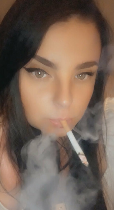 scarletjames301 beautiful model image