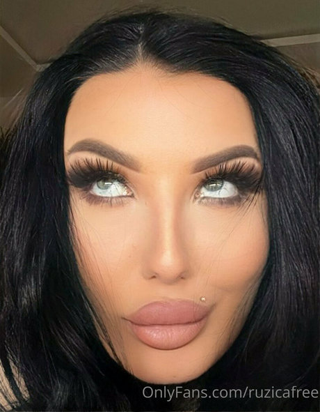 ruzicafree model erotic images