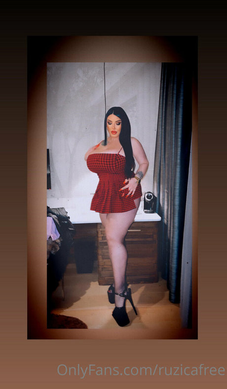 ruzicafree star porn photos