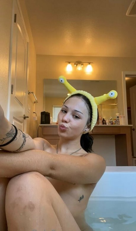 xoeganja erotic model pictures