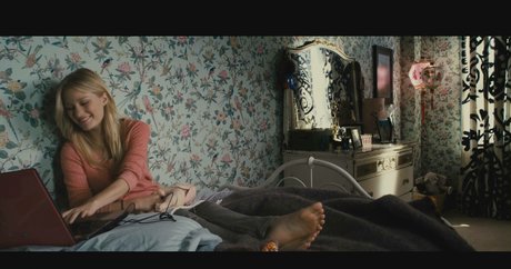 Ashley Hinshaw hd star gallery