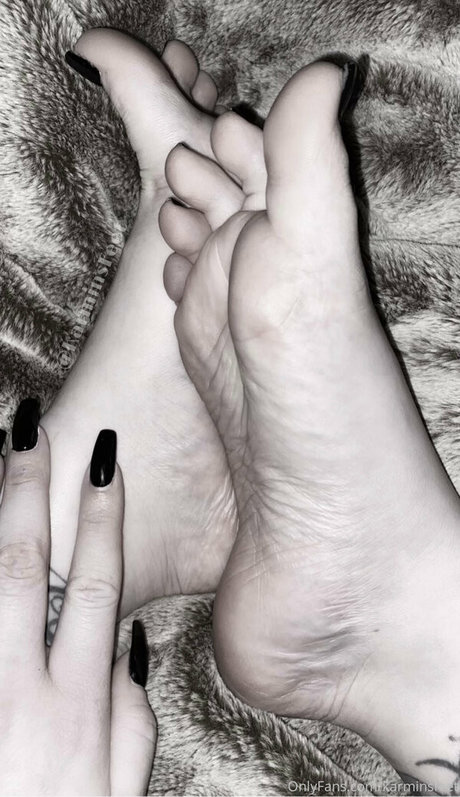 itsmekarminjayde model photos