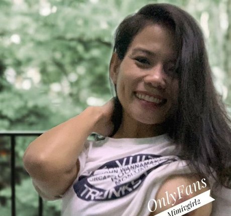 mimivgirl2 model nudes galleries