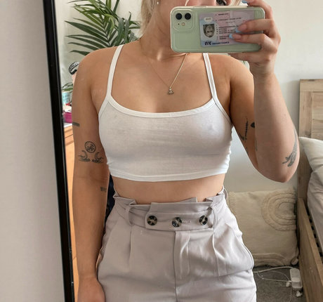 Sweetlikecinnam n star exclusive pictures