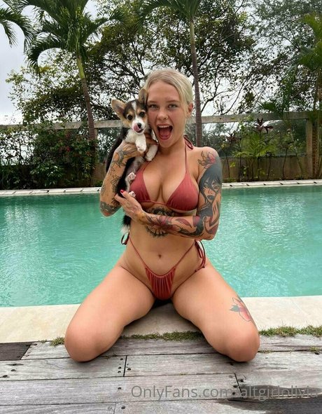 olimooooo pornstar erotic pics