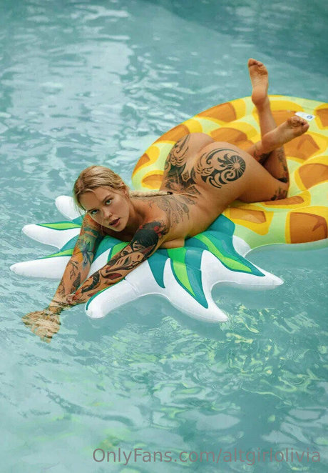 olimooooo pornstar nudes pics