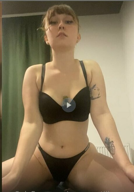 esmecastillosexy erotic model image