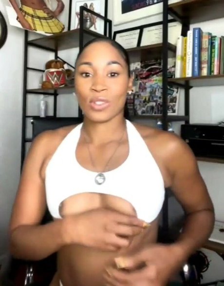 Ariane Andrew star naked gallery