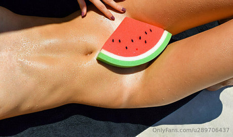 mollypeachess porn model pic