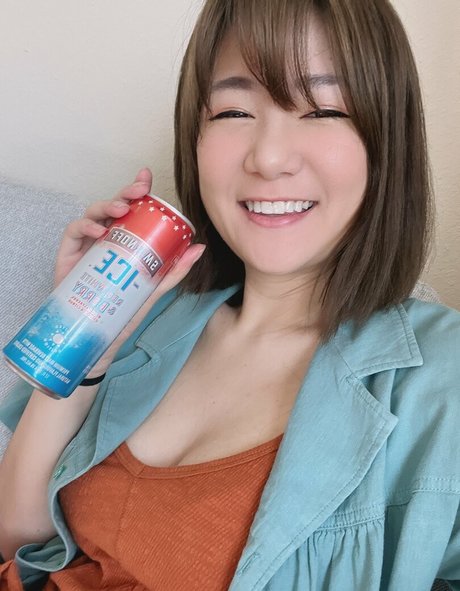 beccatilts actress galleries