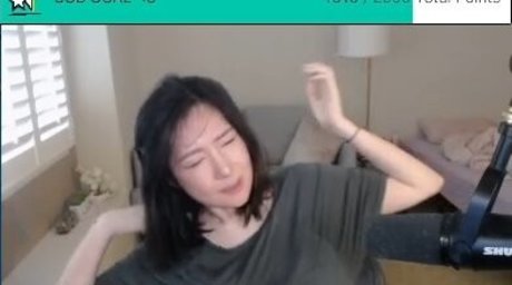 beccatilts model high quality image