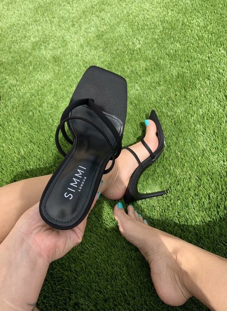 torothadon adult model galleries