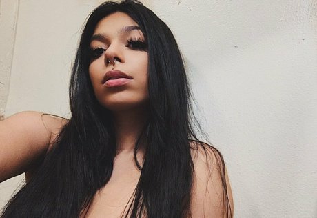 torothadon xxx star picture