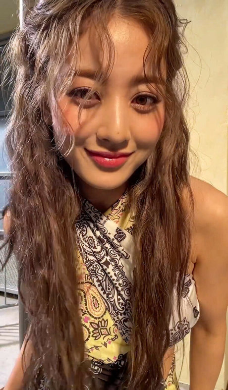 Jihyo exclusive pornstar gallery