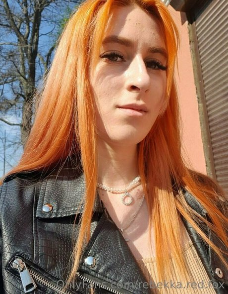 rebekka red fox beautiful actress image