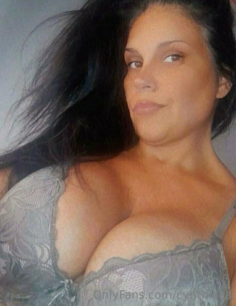 cynthiaca model xxx photo