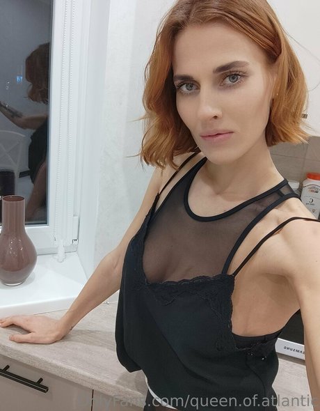 queen of atlantic pornstar art pic