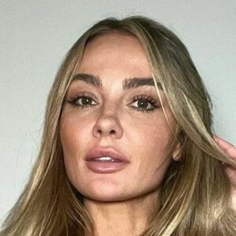 Brooke Evers pornstar nude images