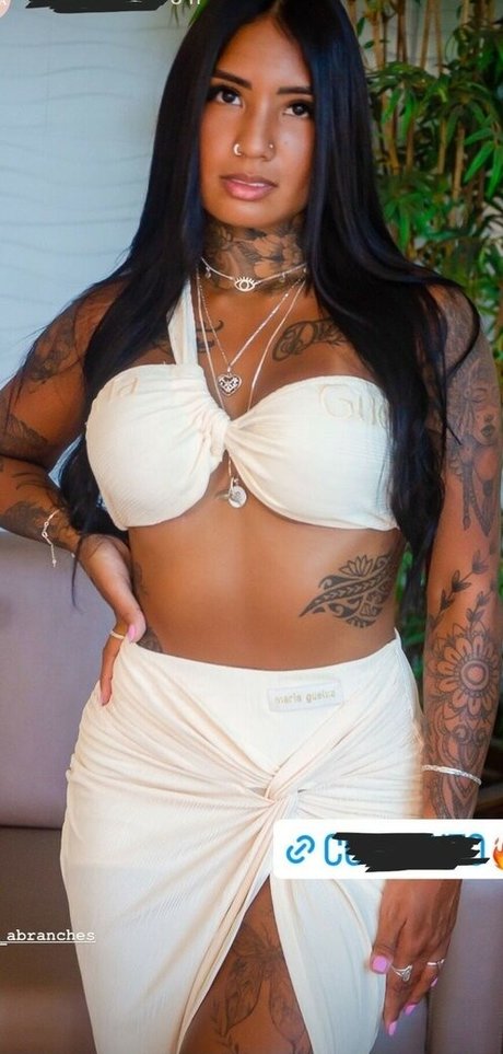 Aryadne Abranches erotic actress pic