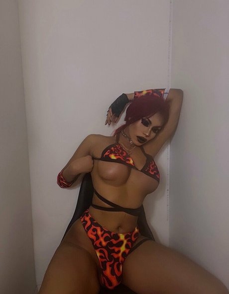 luckiesuniverse pornstar nudes gallery