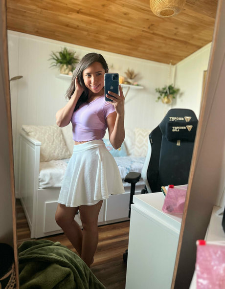 sincerelyxjade free high quality model image