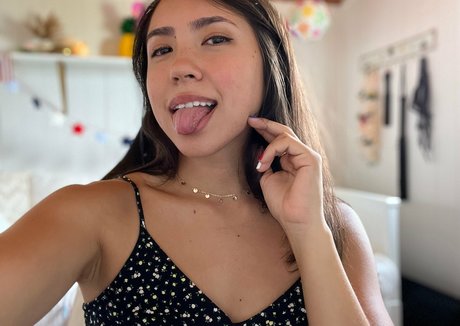 sincerelyxjade free pornstar hot gallery