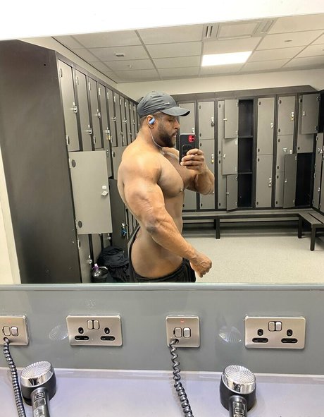 pleasure12368 free model pictures